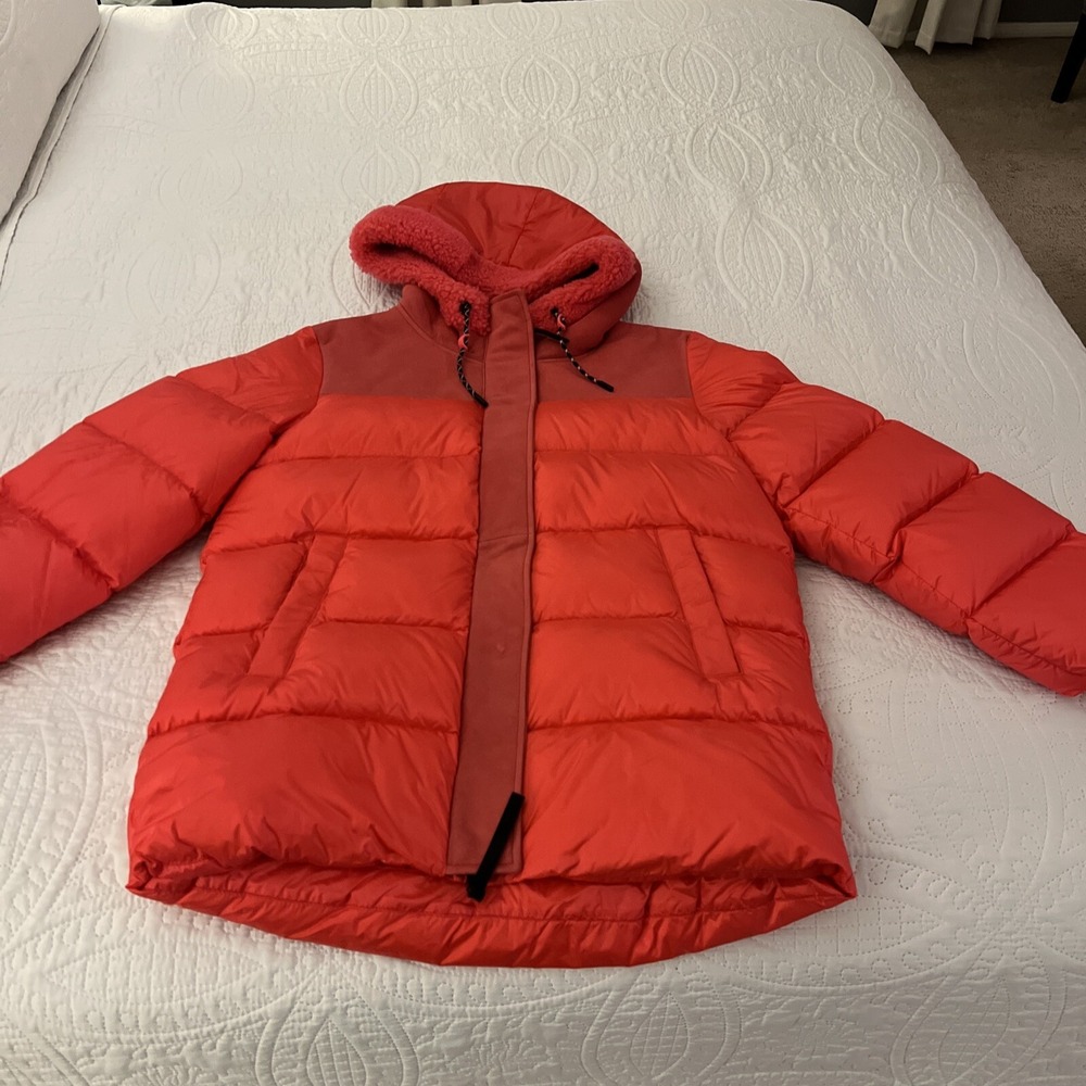 UGG Women's Pink Glow shasta' Down Jacket Size S…New